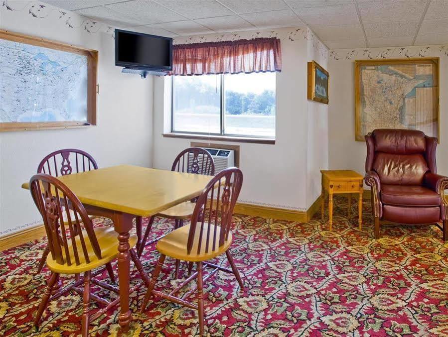 Morton Inn Hotel 2*